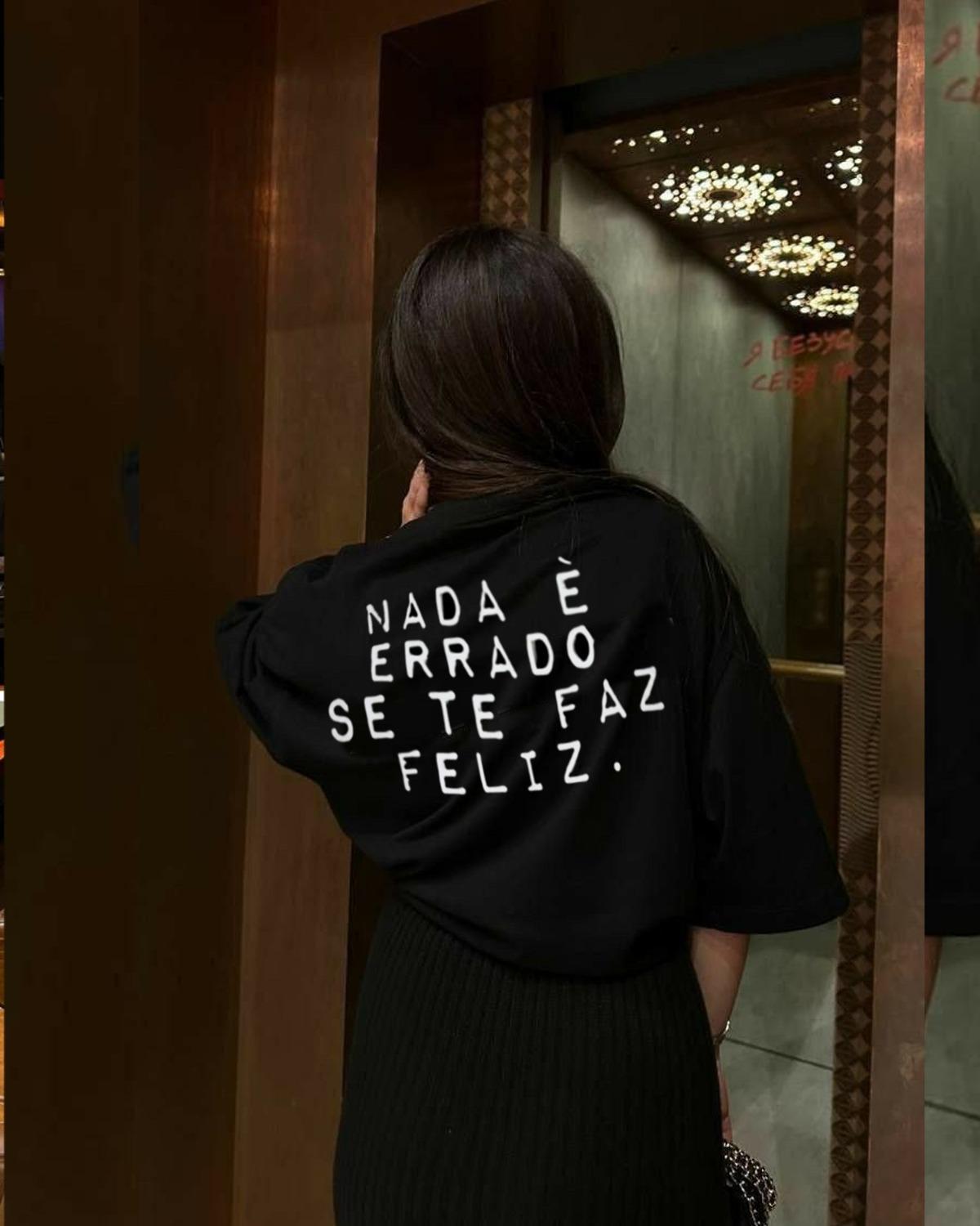 T-Shirt personaliz. Nada è errado