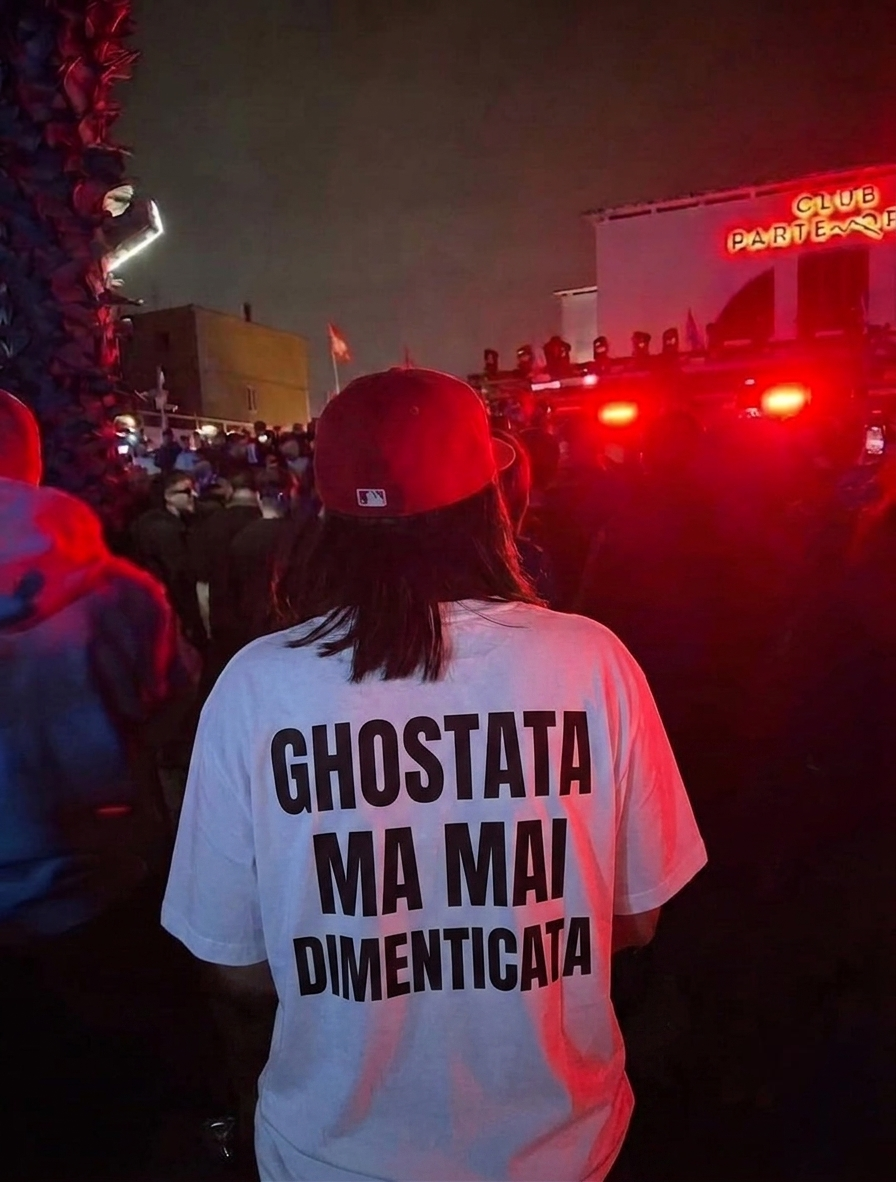 T-Shirt Ghostata Ma Mai Dimenticata